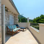 Urlic Apartment