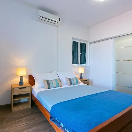Apartamento Urlic