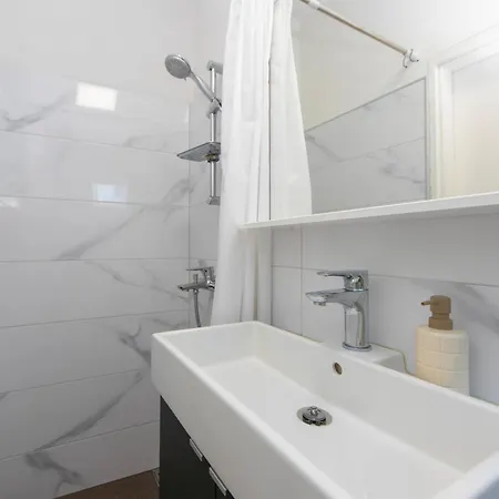 Apartment Urlic Drašnice